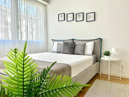Modern Studio near Lugano's Lake & City Center in Lugano, Schweiz
