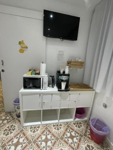 Hostal Nova Barcelona - image 2
