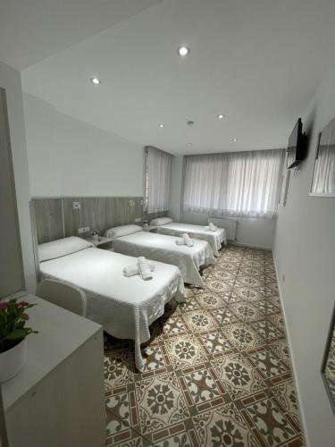 Hostal Nova Barcelona - main image