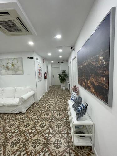 Hostal Nova Barcelona - image 5