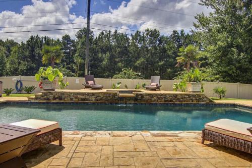 The REZORT-Ideal for Exclusive Events Feat. Pool, Gym, Fire Pit & More!