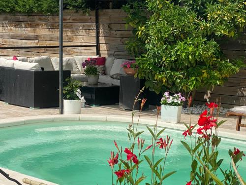 Villa des palmiers in Saint-Saturnin-les-Avignon