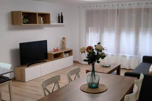 Közös társalgó / TV, Cal Josep del Moto - Castelló de Farfanya (Cal Josep del Moto - Castello de Farfanya) in Os de Balaguer