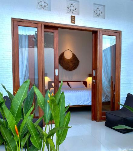 Five Rooms, Bali