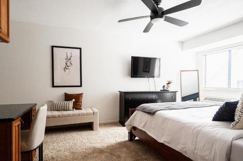 Sleeps 2 - Free Parking - DTC Boston Commons - Apartment - Greenwood Village