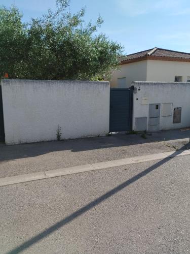 Studio in ฟาเบรกาส