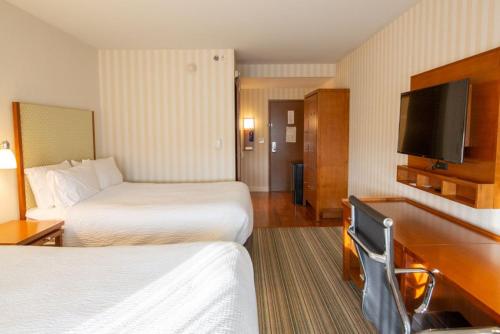 Holiday Inn Express Columbus Airport - Easton