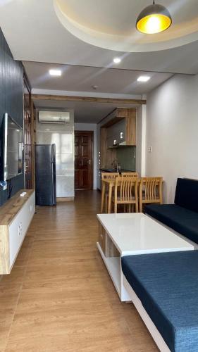 Two-Bedroom Apartment image 6