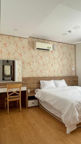 Two-Bedroom Apartment image 5