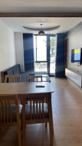 Two-Bedroom Apartment image 4