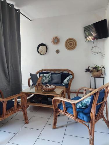 Удобства, APPARTEMENT 2 CHAMBRES A POINTE A PITRE in Les Abymes