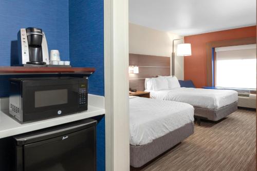 Holiday Inn Express Hotel & Suites Coeur D'Alene I-90 Exit 11 in Coeur d'Alene