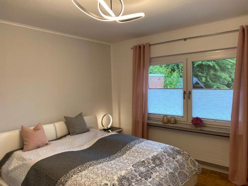 Ferienhaus FRIESENHERZ - Traum-Landhaus mit Sauna & Wallbox in Krummhorn