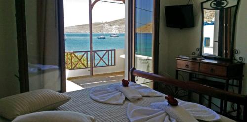 ANEMOESSA APTS in Tilos