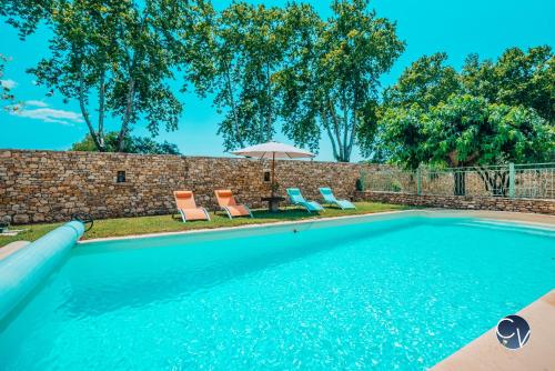 Gîte climatisé avec piscine aux portes d'Uzès - Location saisonnière - Arpaillargues-et-Aureillac