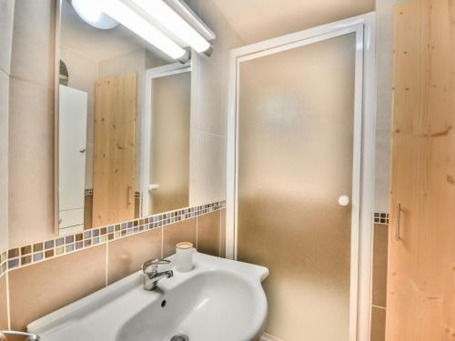 Apartment image 6