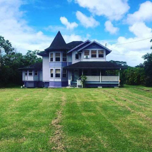 Hawaii Tropical Volcano mansion + Sauna