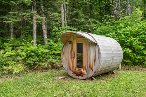 Chalet La Colline - Private Retreat W Sauna
