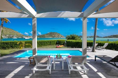 Villa Marine les pieds dans l'eau Baie de Pinel island - Location, gîte - Cul de Sac