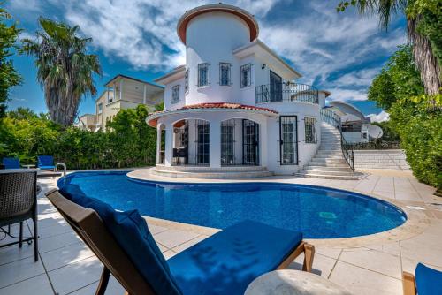 Fancy and Comfy Villa with Private Pool in Belek