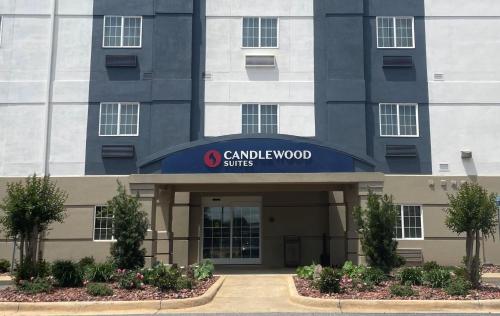 Candlewood Suites Tuscaloosa, an IHG Hotel