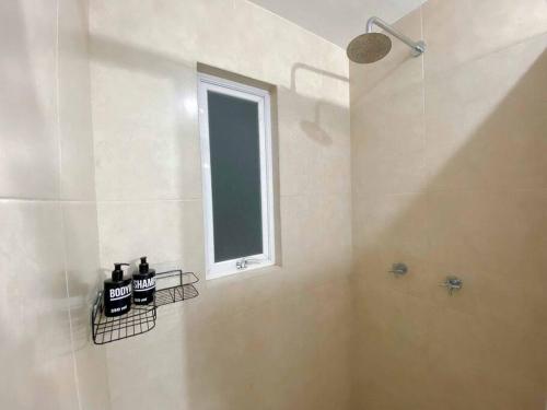 Modern gated townhouse 5 min from Plaza Altozano in Morelia, Mexico
