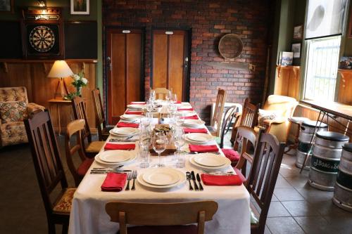 Bar/salonek, The Exchange Beaconsfield - Offering Heritage Accommodation in Beauty Point / Beaconsfield
