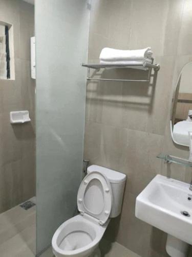 Deluxe Studio room in Cebu Family Suites powered by Cocotel