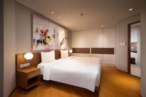  Three-Bedroom Garden Suite image 4