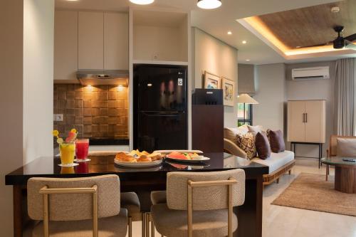  Three-Bedroom Garden Suite image 7