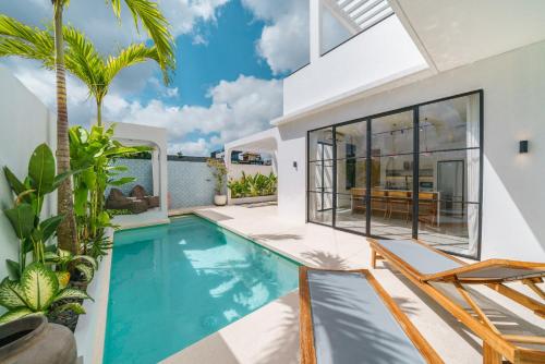 Villa Casa Brezza - Stunning 3BR Villa in Great Location, Kerobokan