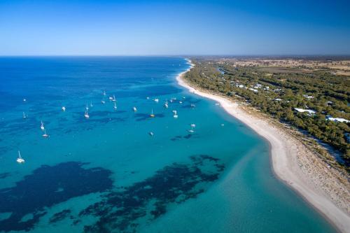 Whitesands Beach Villa - Quindalup