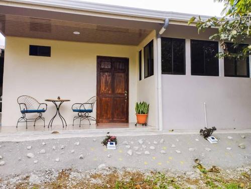 The Hummingbird House
