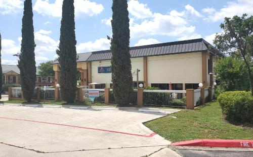 Coratel Inn & Suites New Braunfels - image 5