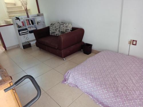 Renta de Habitación Amueblada con servicios incluidos in San Felipe Hueyotlipan, Mexico