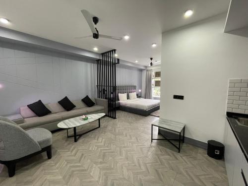 BedChambers Luxurious Serviced Apartment in Gurgaon