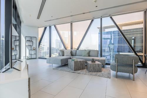 Apartment room in 3BDR Apartment with Maid Room and Burj Khalifa View