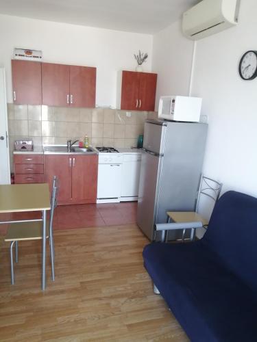 Apartments Mirana - image 5