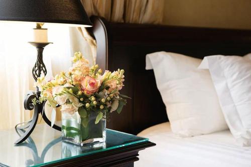 The Mission Inn Hotel & Spa Room Type - Deluxe King Room