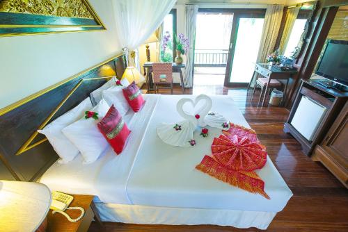 Guestroom, Golden Pine Resort and Spa (SHA Extra Plus) in Nang Lae