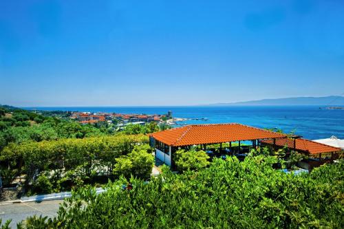 Sunset Hotel - image 6