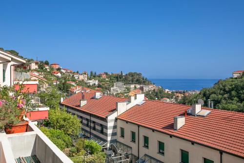 Serendipity With Sea View - Happy Rentals