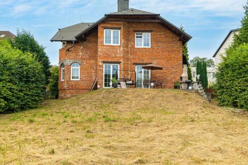 Näkymä ulkoa, Beautiful Apartments With Parking In a Quiet Location in Trebovice