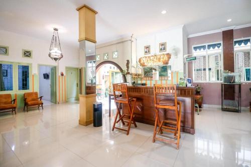 紅門酒店 - 近楠榜卡蒂尼購物中心 RedDoorz near Kartini Mall Lampung