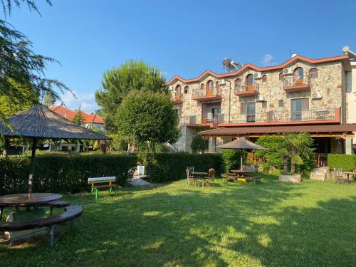 . HOTEL FIRENZE