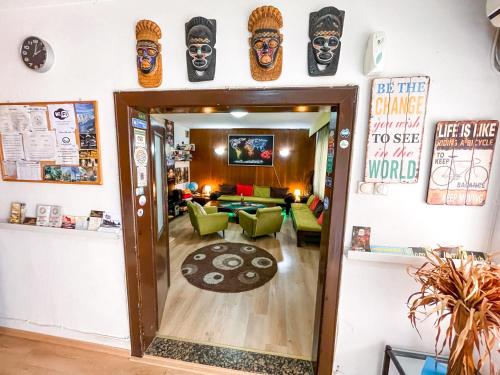 Hi Skopje Hostel - Accommodation - Skopje