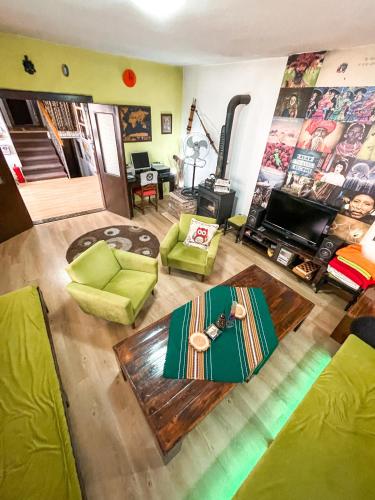 Hi Skopje Hostel - Accommodation - Skopje