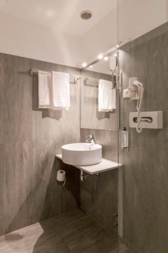 VIVA Hotel Milano - main image