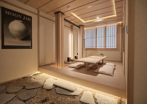 UH Suite Central Seoul, Seoul