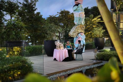 Restaurant, Padma Hotel Semarang in Candi